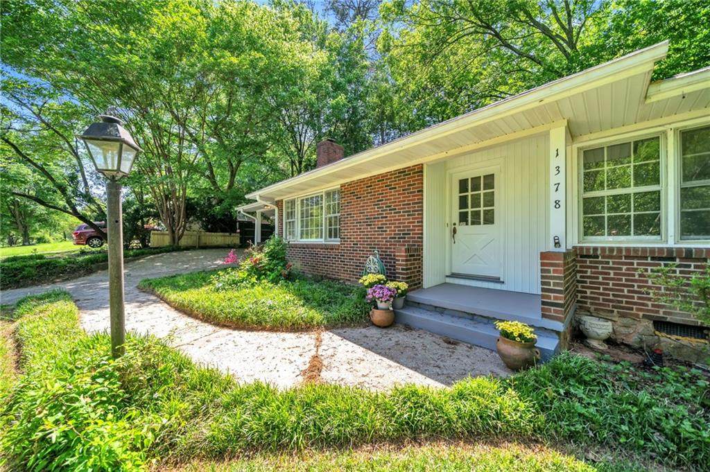 1378 Sagewood Circle - Photo 1