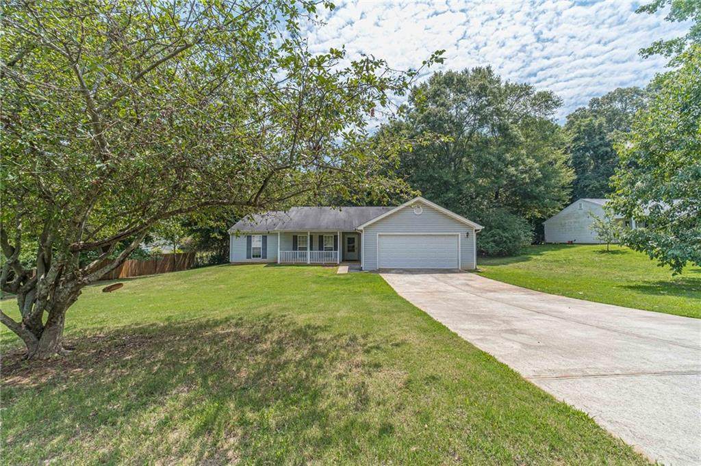 1107 Ravenwood Drive - Photo 1