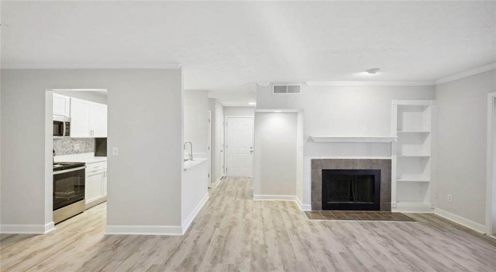 100 Pinhurst Drive - Photo 1