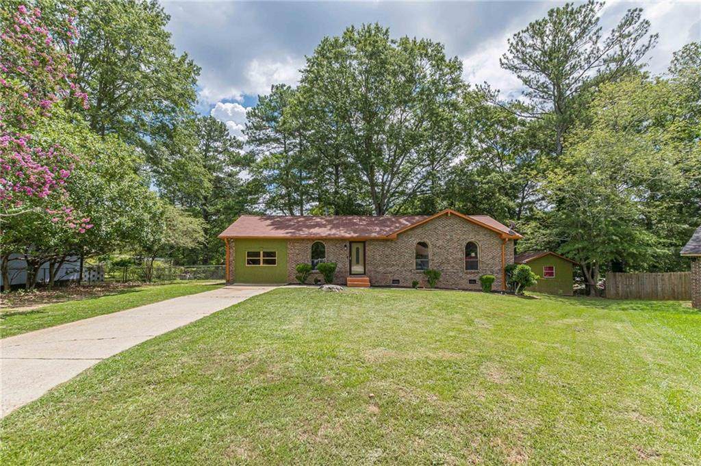 7692 Hawthorne Drive - Photo 1