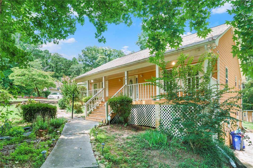 741 Stonemill Manor - Photo 1