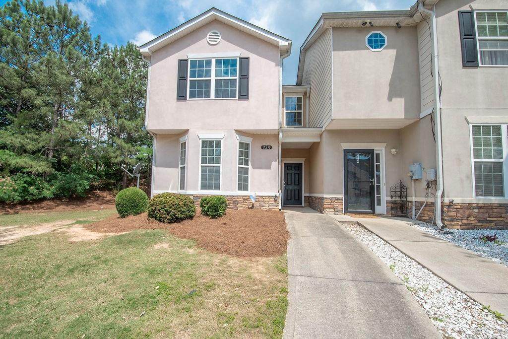 220 Commons Drive - Photo 1
