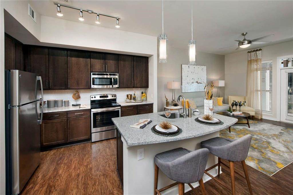 400 Belmont Place - Photo 1