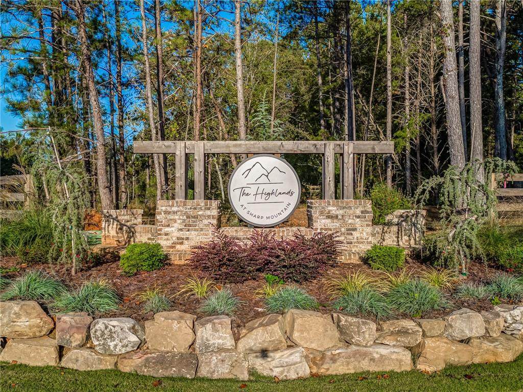 145 Highlands Chase - Photo 1