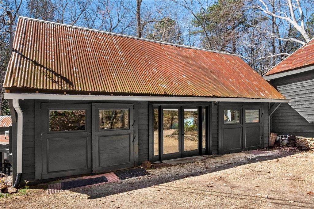 1580 Jones Road - Photo 1