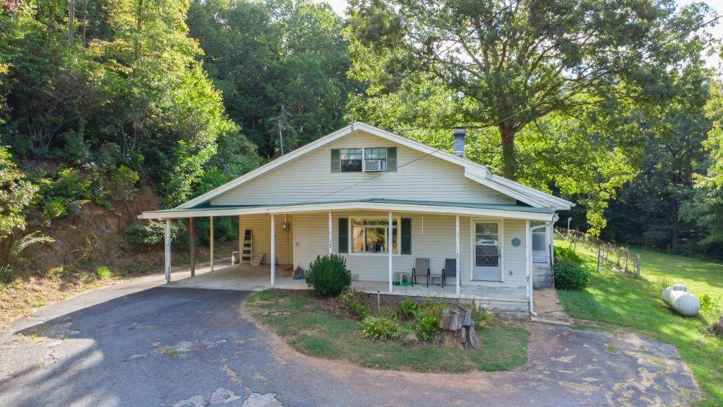 239 Glenn Elliott Road - Photo 1