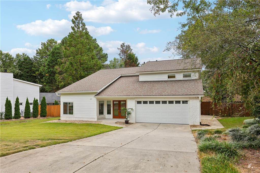 977 Muirfield Drive - Photo 1
