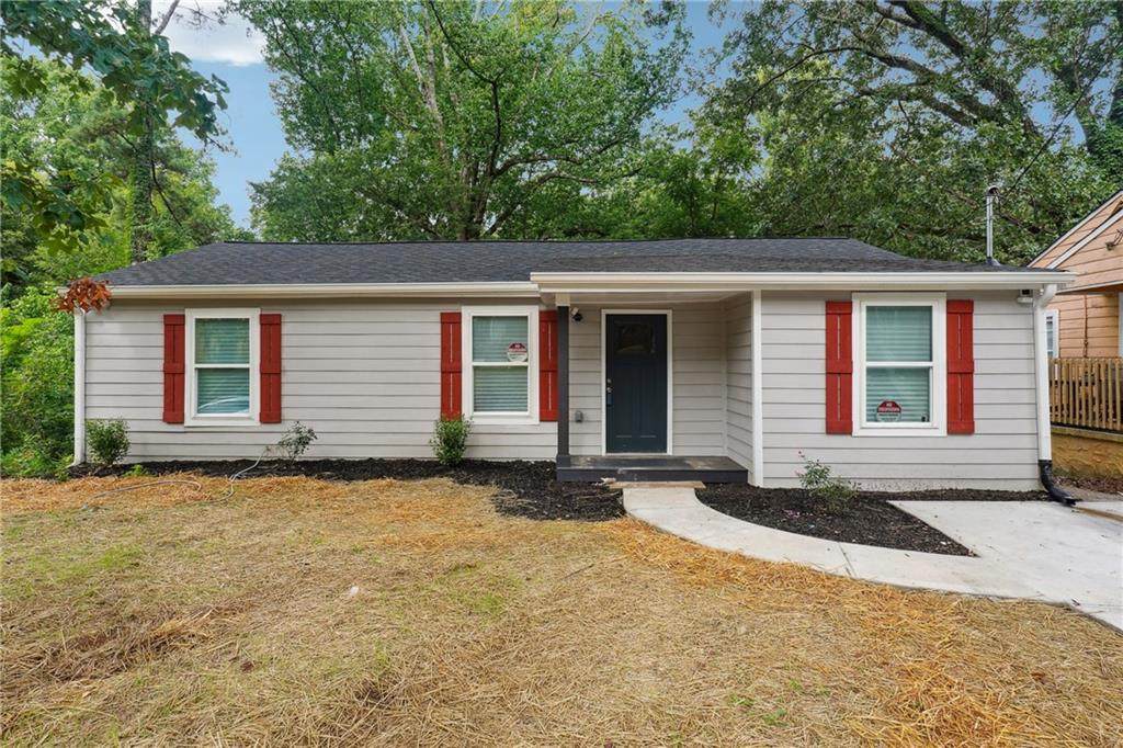 696 Center Hill Avenue - Photo 1