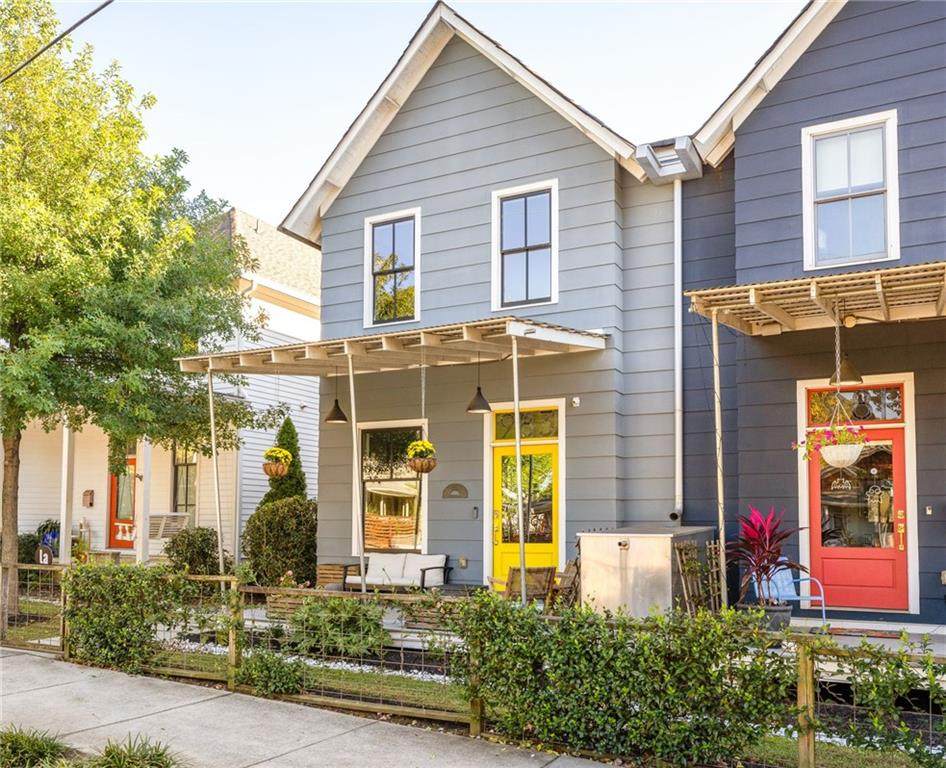 983 Kirkwood Avenue - Photo 1