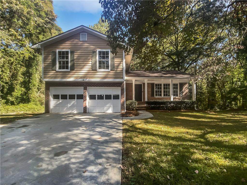 2988 Woodrow Manor - Photo 1