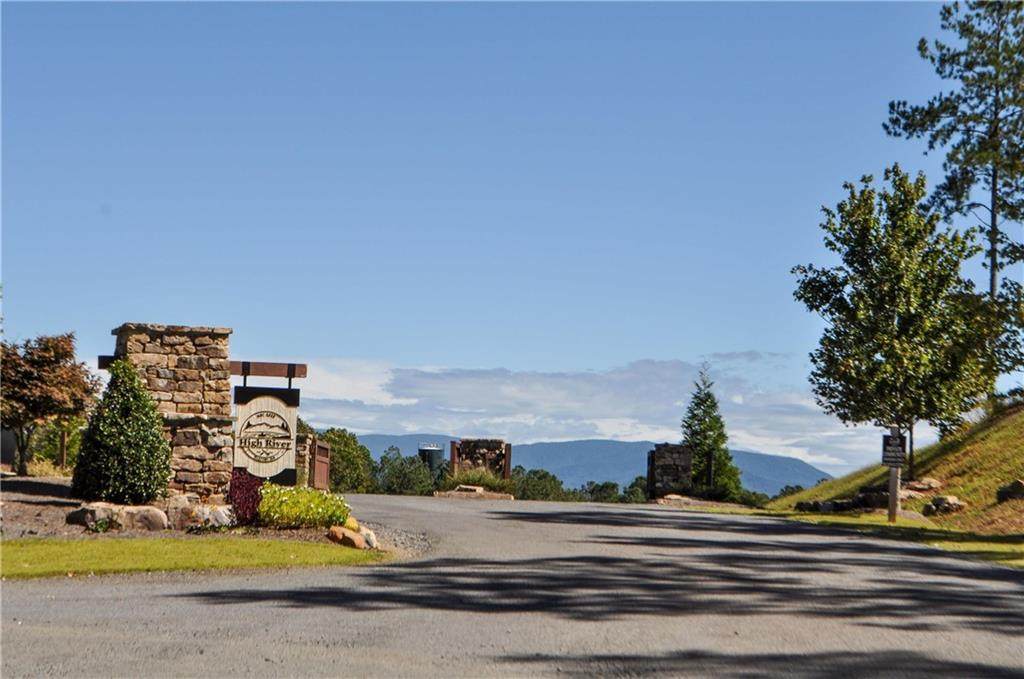 245 Pinnacle Drive - Photo 1