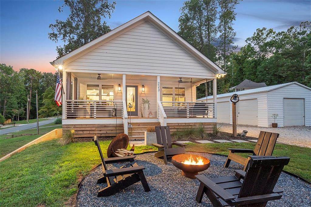 223 Longview Drive - Photo 1