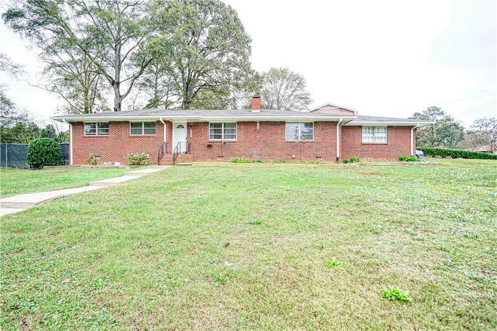 680 Sherwood Drive - Photo 1