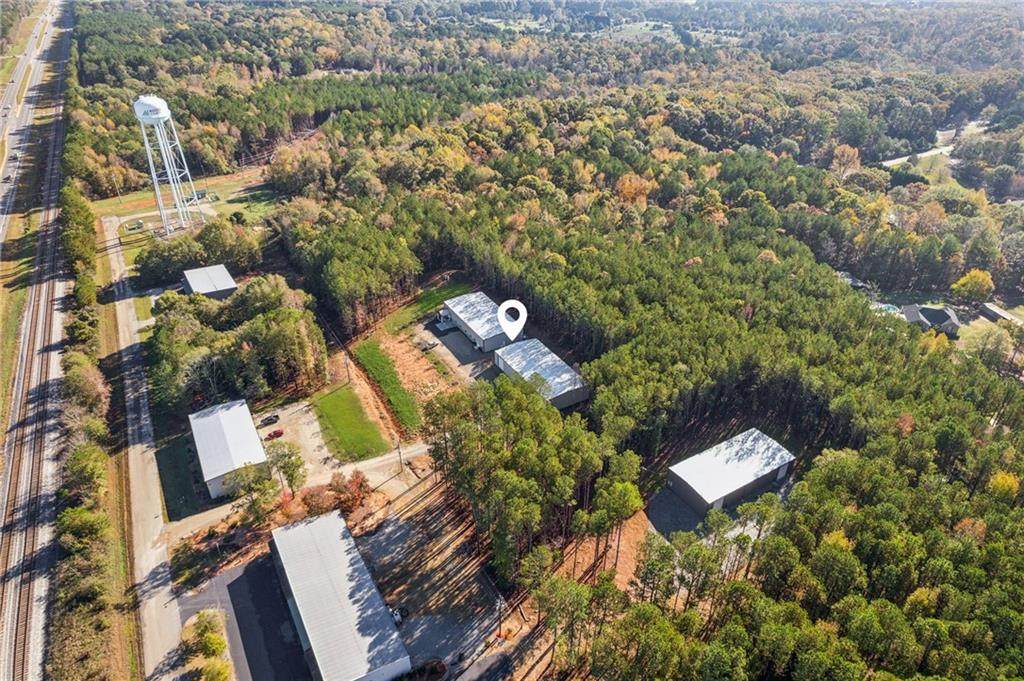 308 Mill Creek Drive - Photo 1