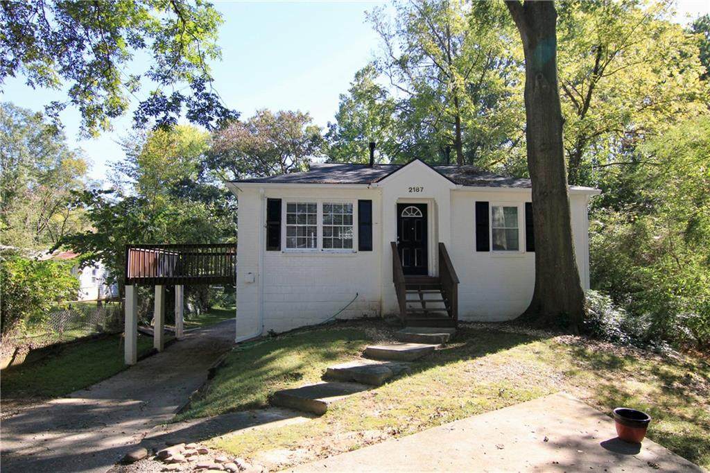 2187 Plantation Lane - Photo 1