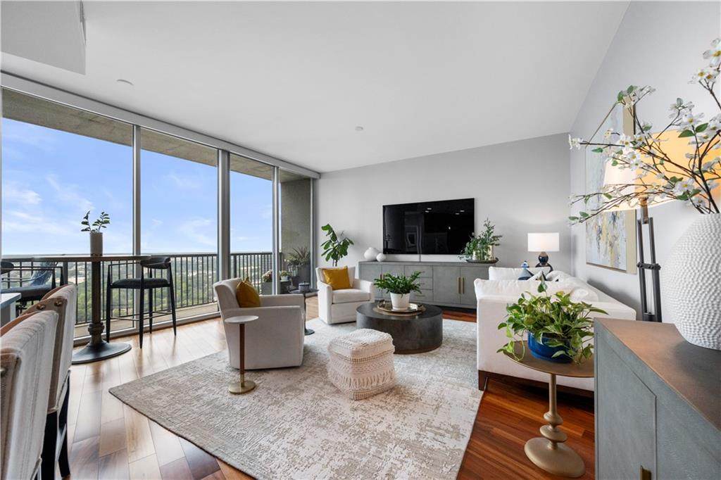 1080 Peachtree Street - Photo 1