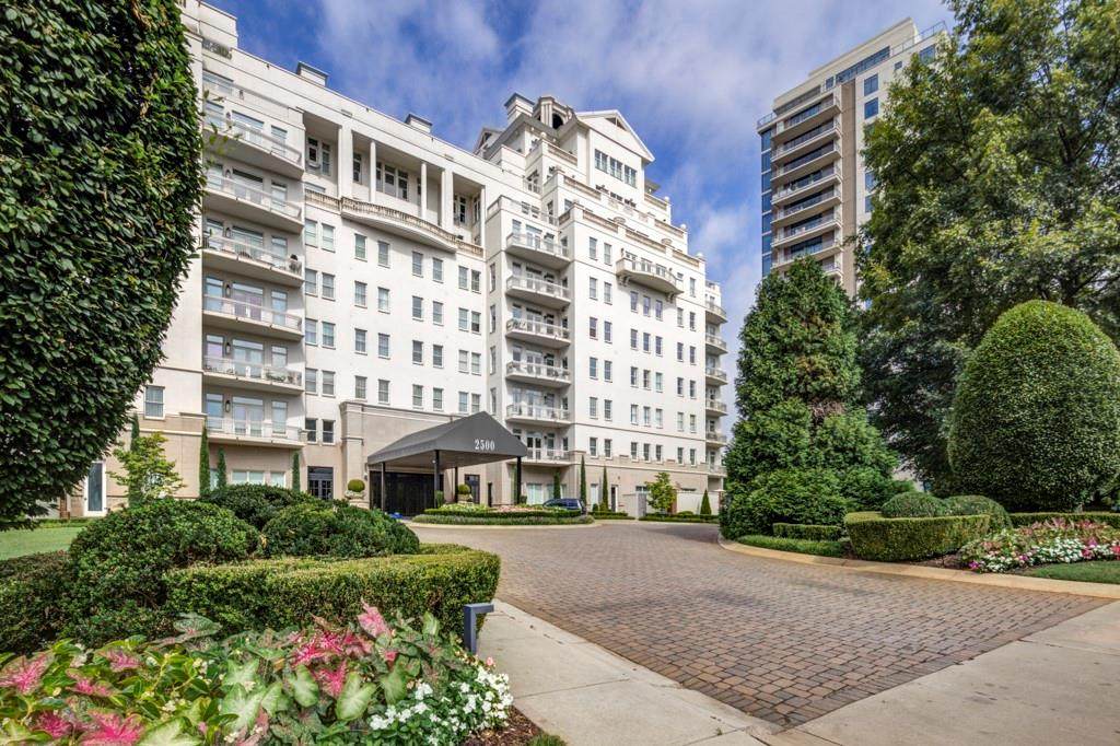 2500 Peachtree Road - Photo 1
