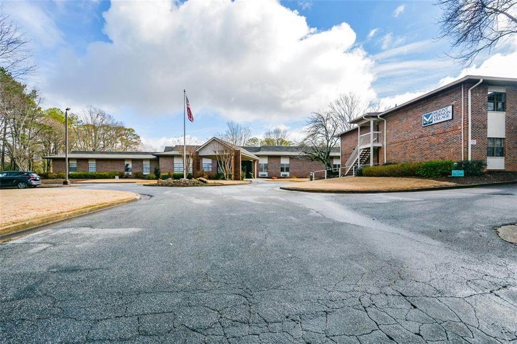 475 Mount Vernon Highway - Photo 1