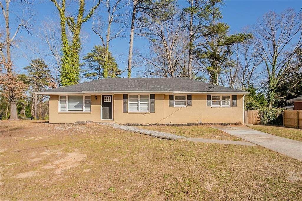 1932 Rosewood Road - Photo 1