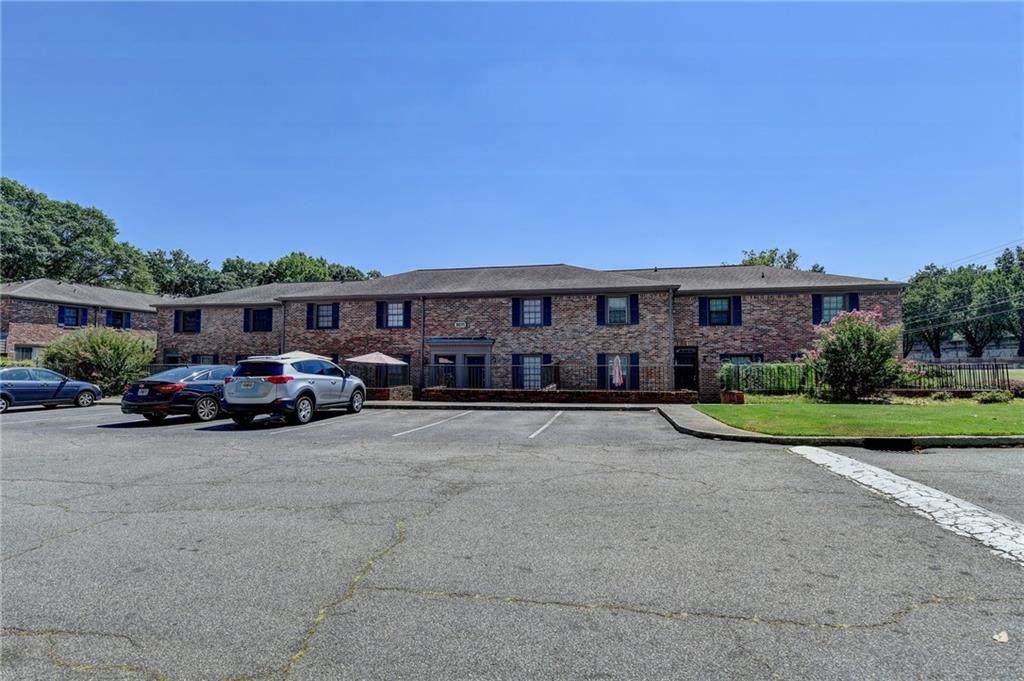 3071 Colonial Way - Photo 1