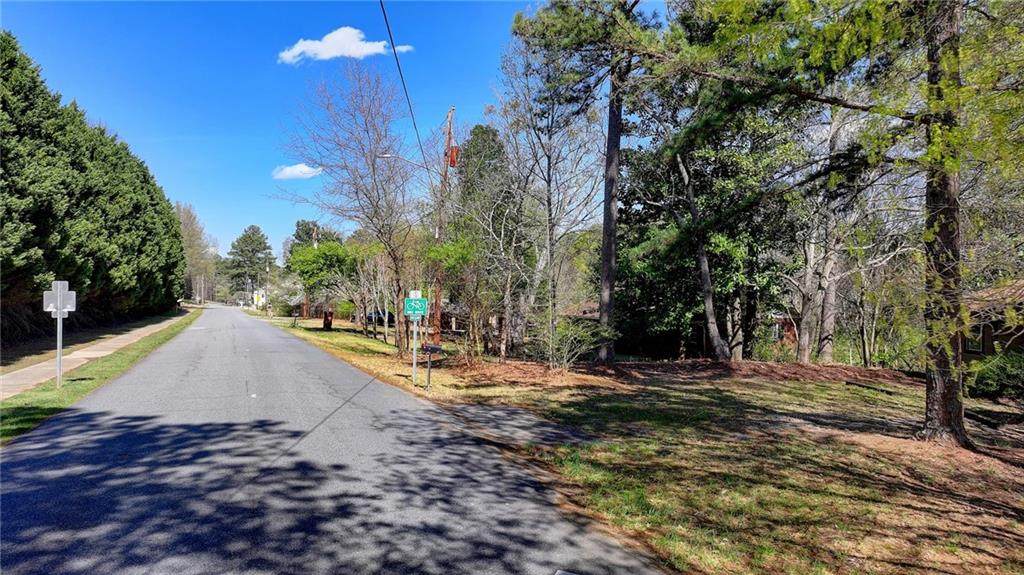 962 Scales Road - Photo 1