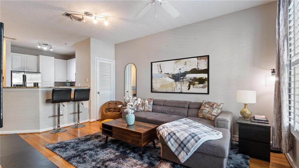 10 Perimeter Summit Boulevard - Photo 1