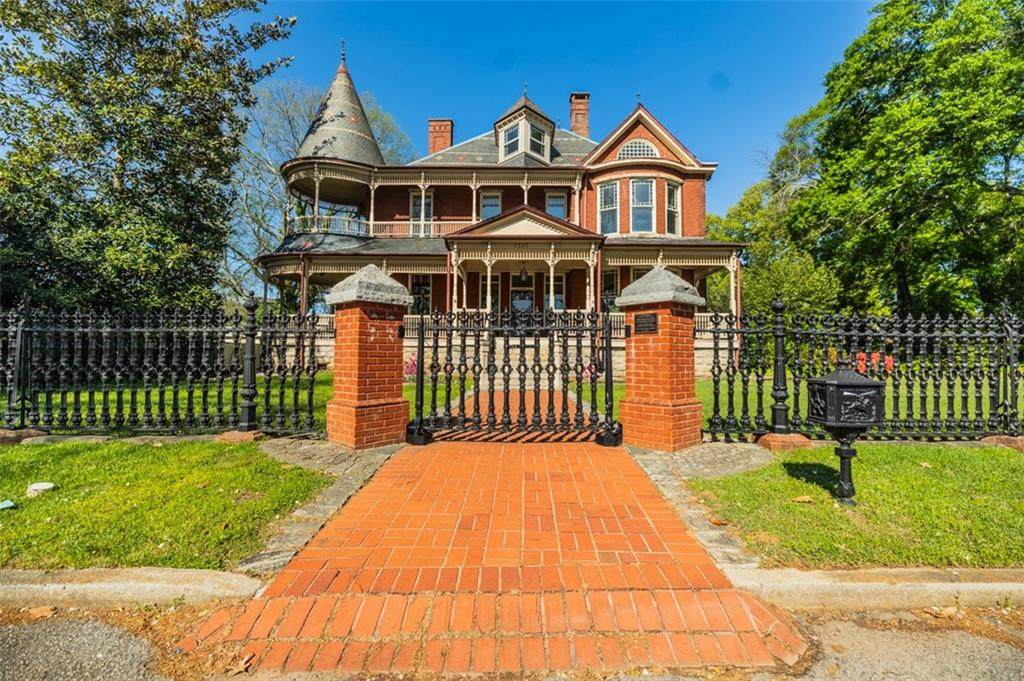 3593 Hemphill Street - Photo 1