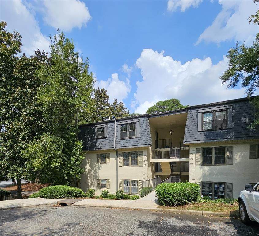 173 Amherst Place - Photo 1