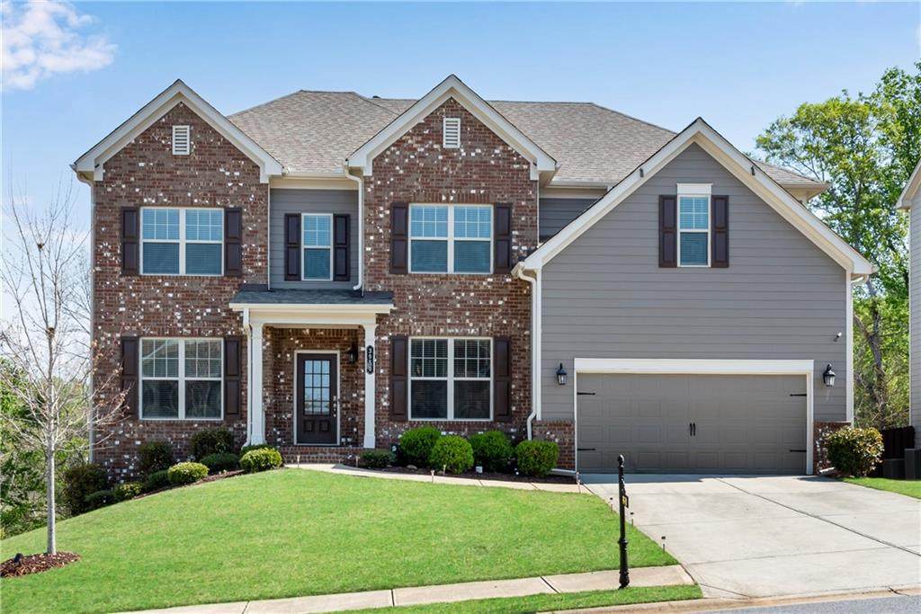 3950 Grandview Manor Drive - Photo 1