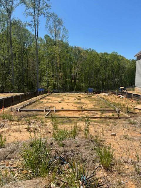 112 Berry Drive - Photo 1