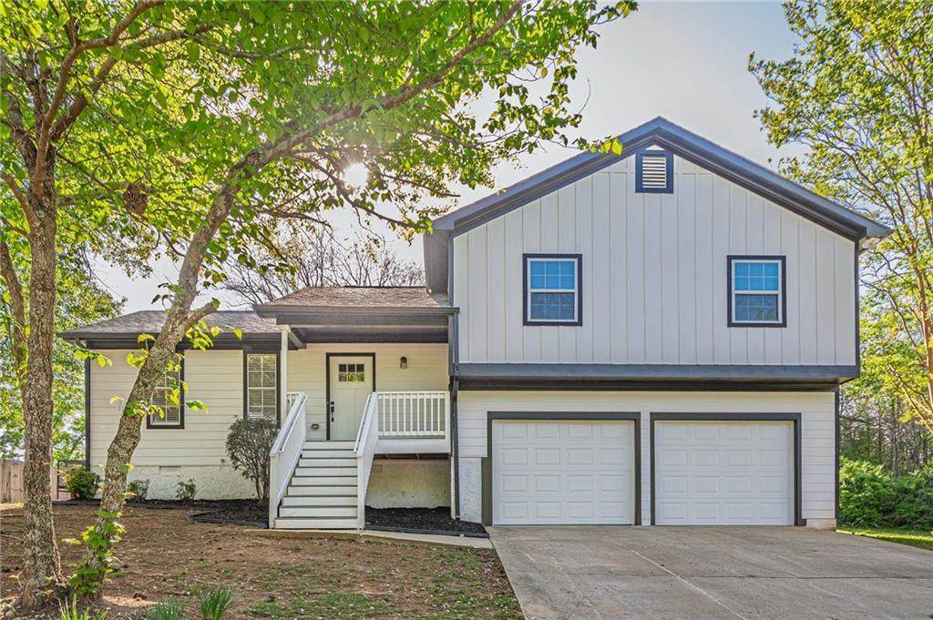 107 Hampton Drive - Photo 1