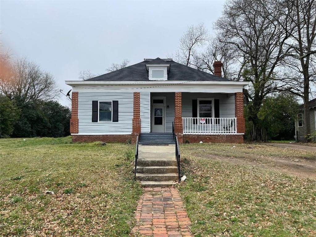 4067 Mikado Avenue - Photo 1