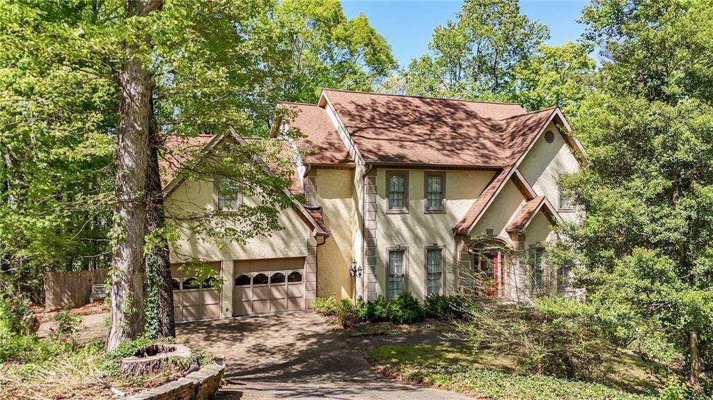3200 Country Club Court - Photo 1