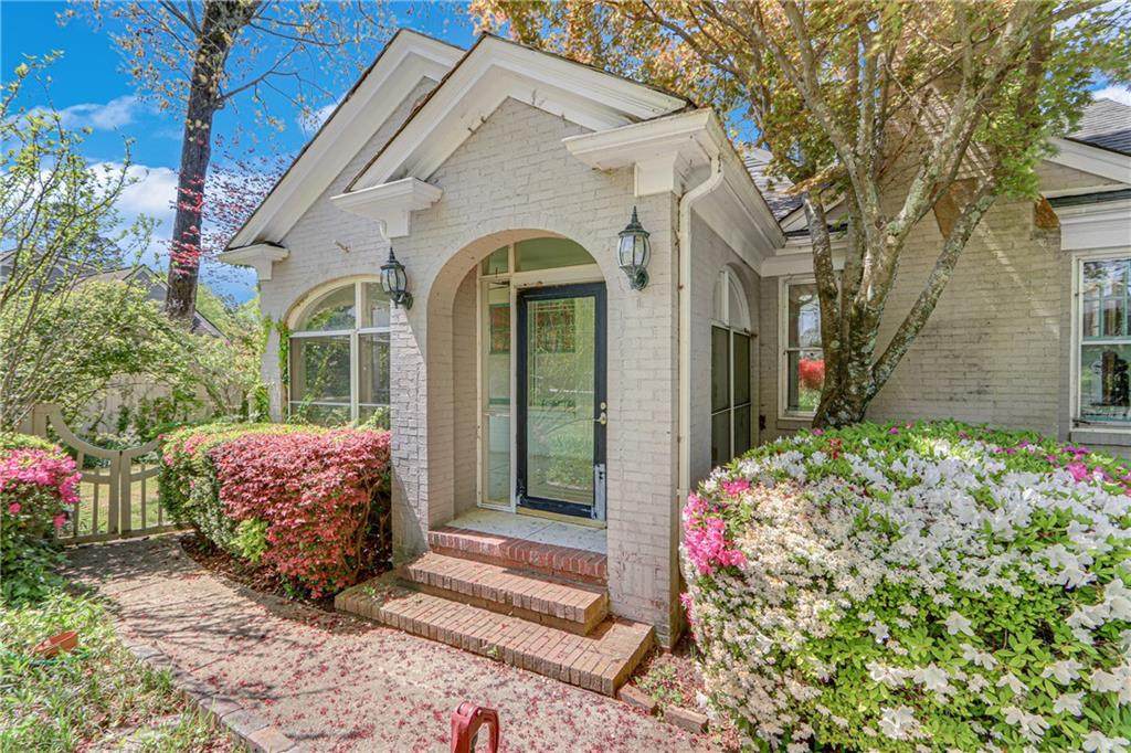 1631 Riverside Drive - Photo 1