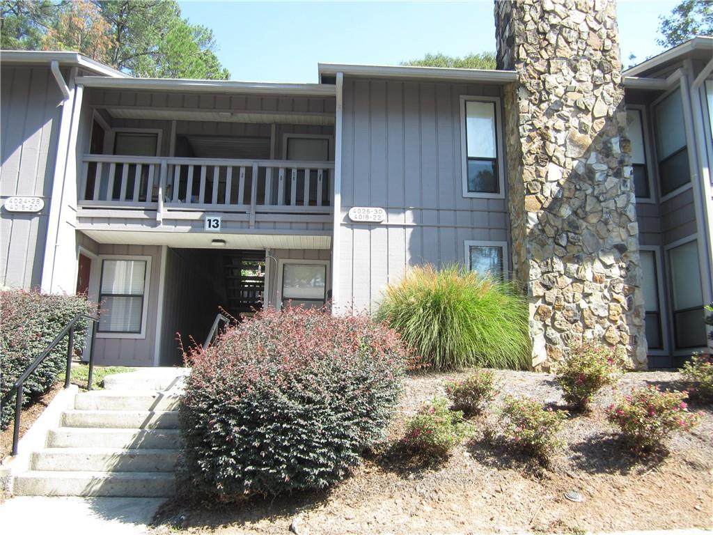 4018 Woodridge Way - Photo 1