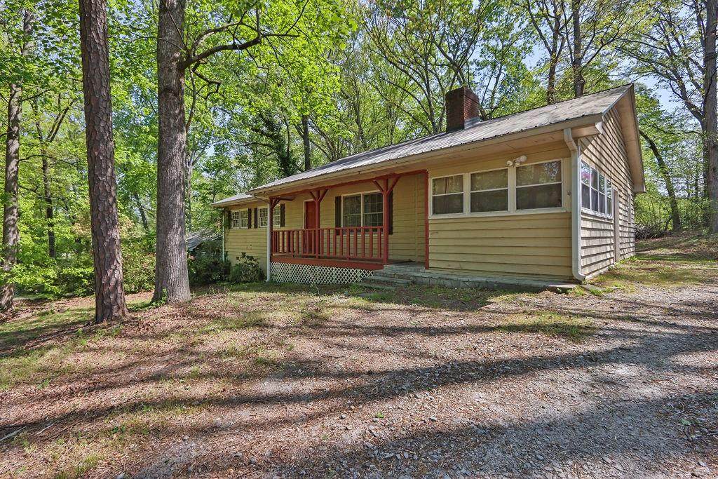 4850 Forest Boulevard - Photo 1