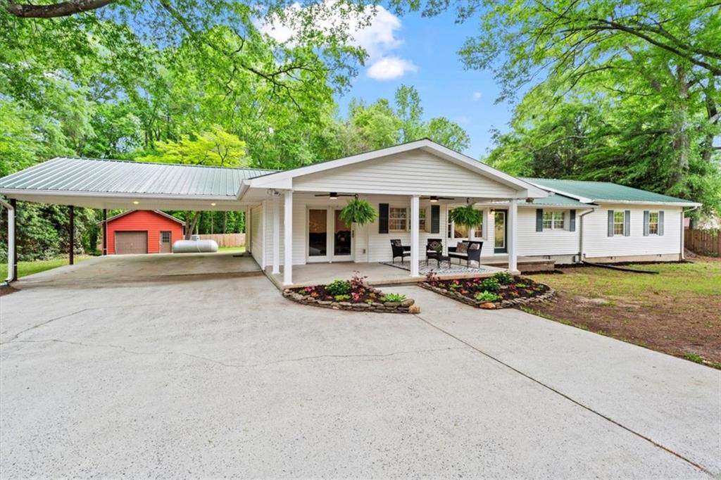 5766 Macland Road - Photo 1