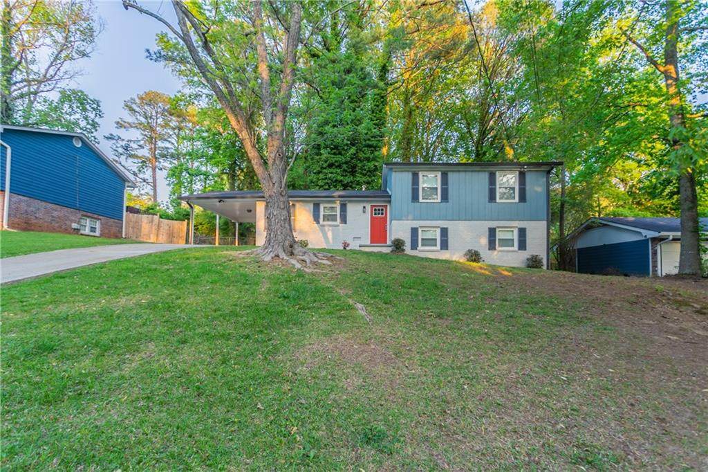 2046 Copperfield Circle - Photo 1
