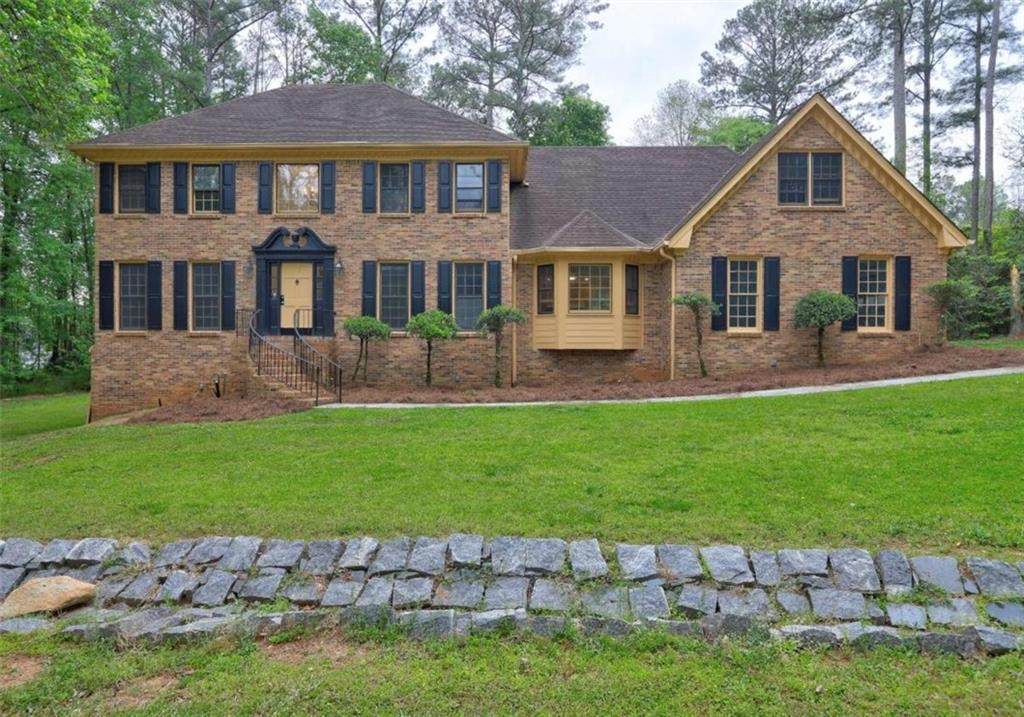 5621 Wildwood Trail - Photo 1