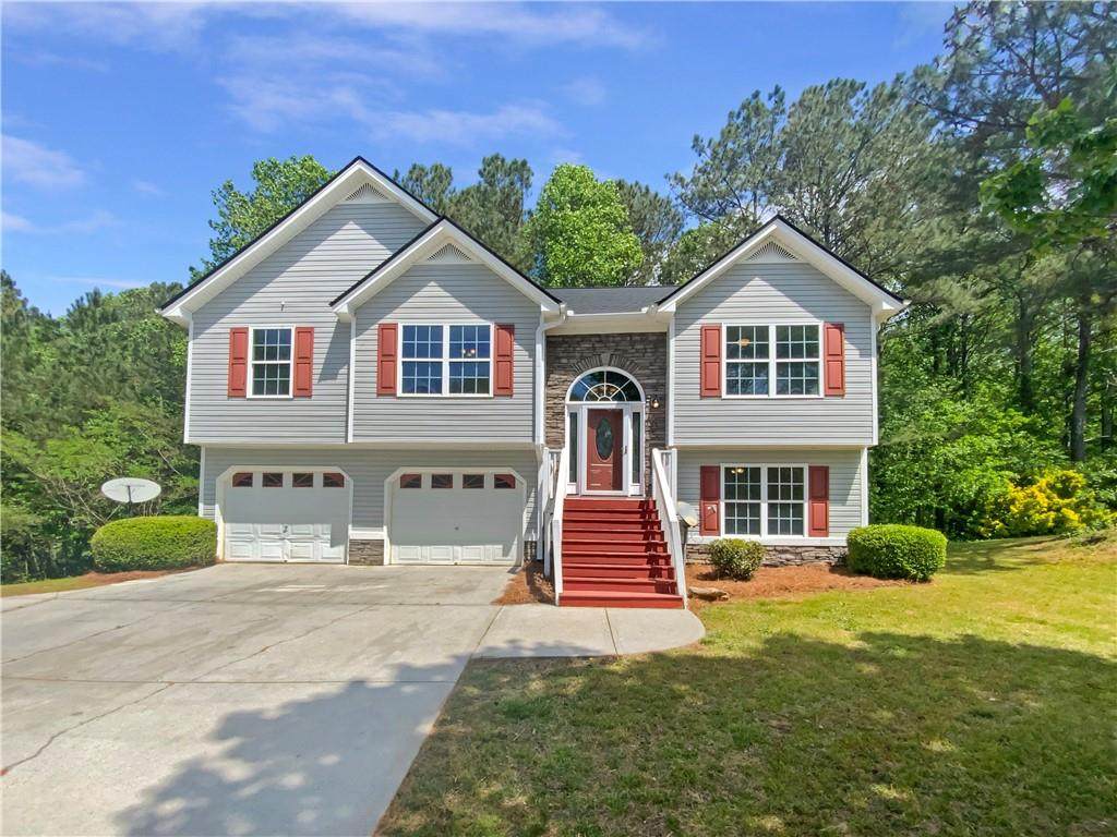 156 Hawthorn Drive - Photo 1
