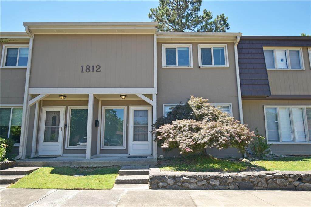 1812 Ashborough Circle - Photo 1