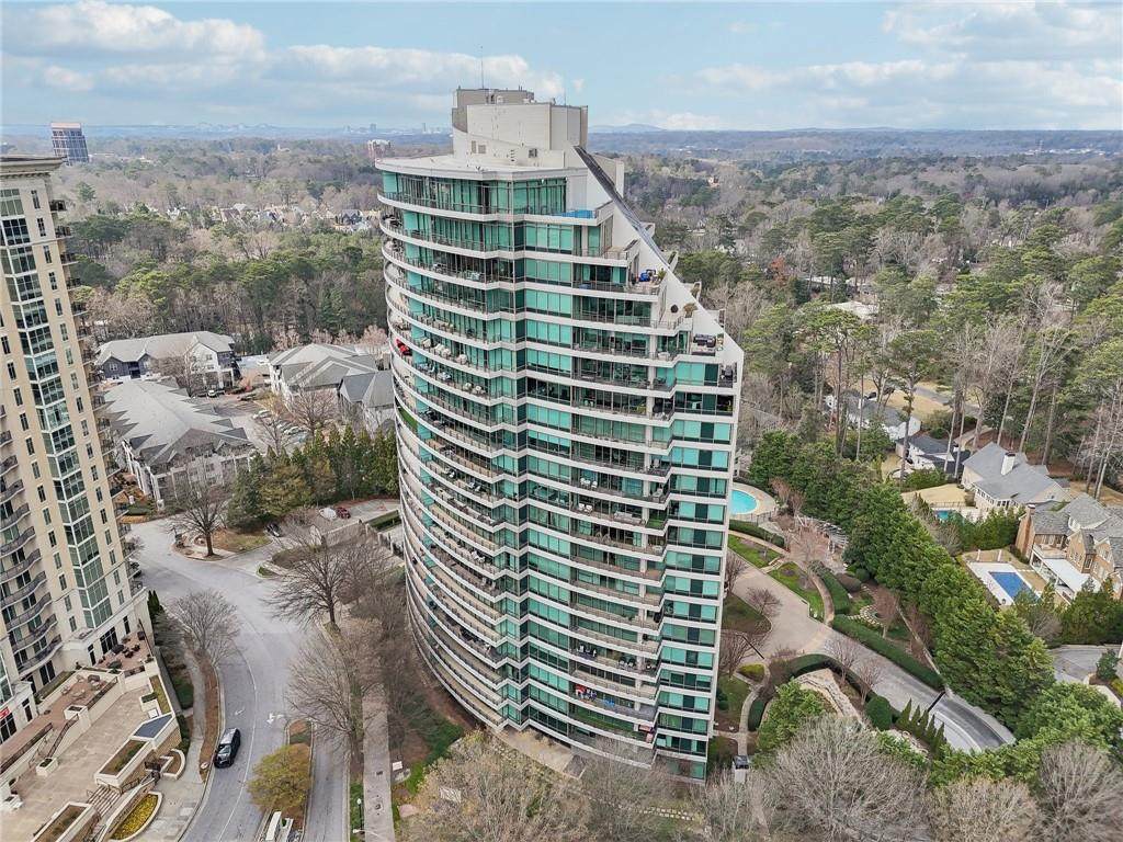 700 Park Regency Place - Photo 1