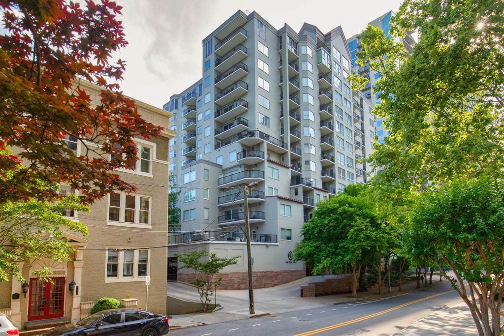 275 13th Street - Photo 1