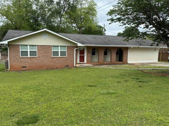25 Stonehedge Drive - Photo 1