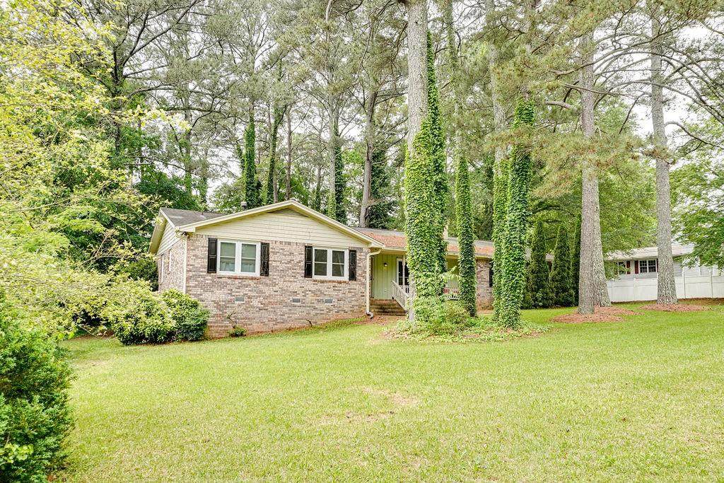 2621 Manor Place - Photo 1