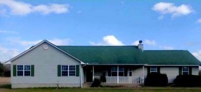1023 Holly Lane - Photo 1