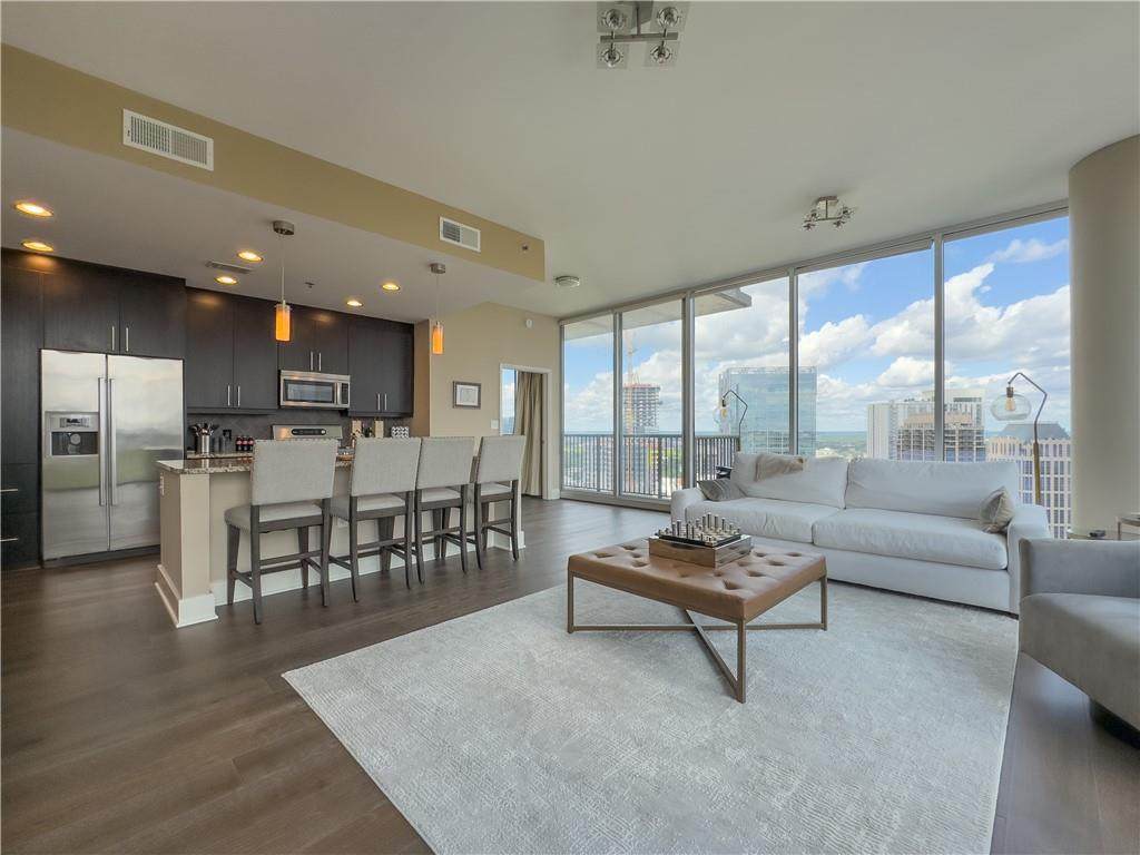 1080 Peachtree Street - Photo 1