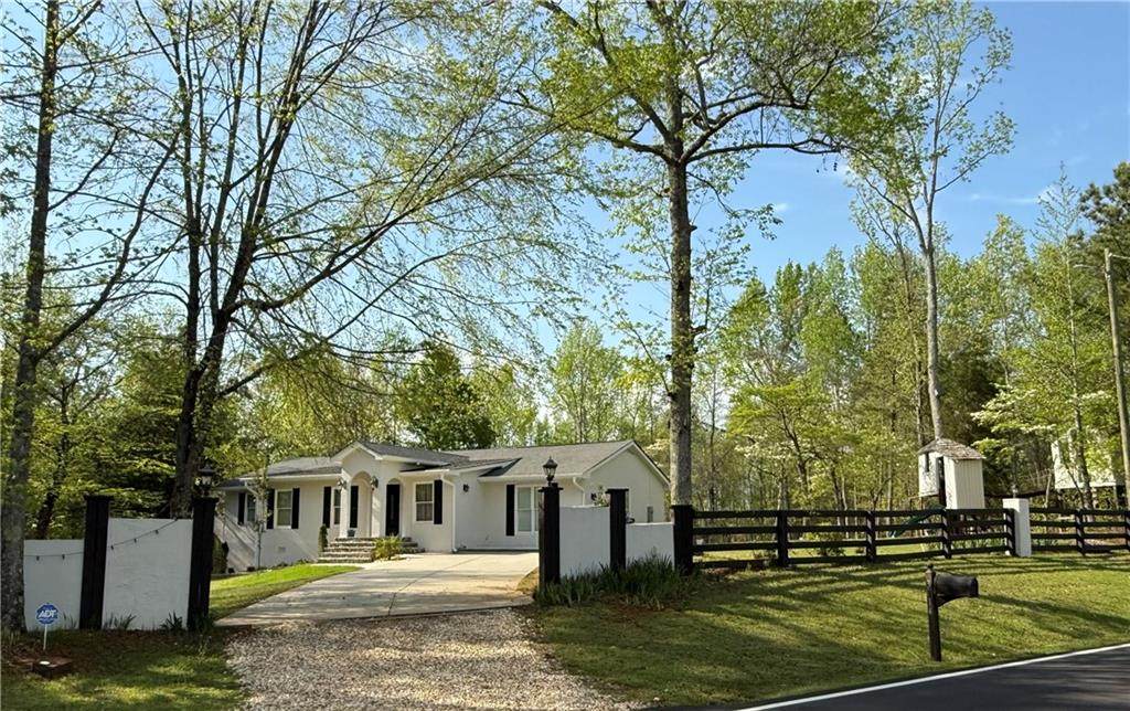 3014 Echols Road - Photo 1