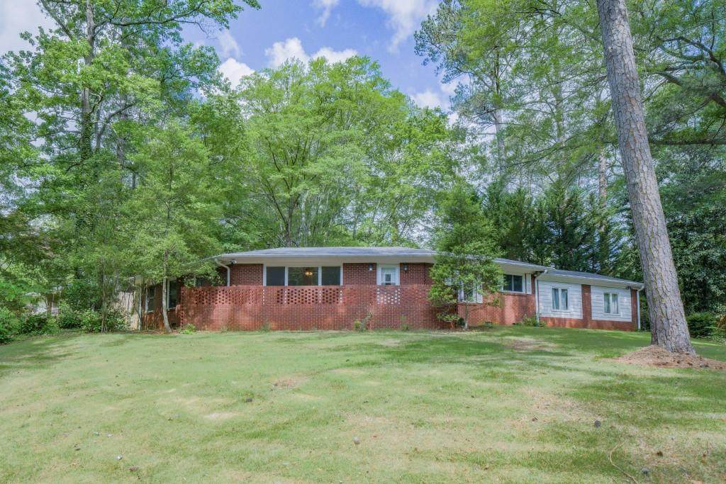 2279 Parkview Circle - Photo 1