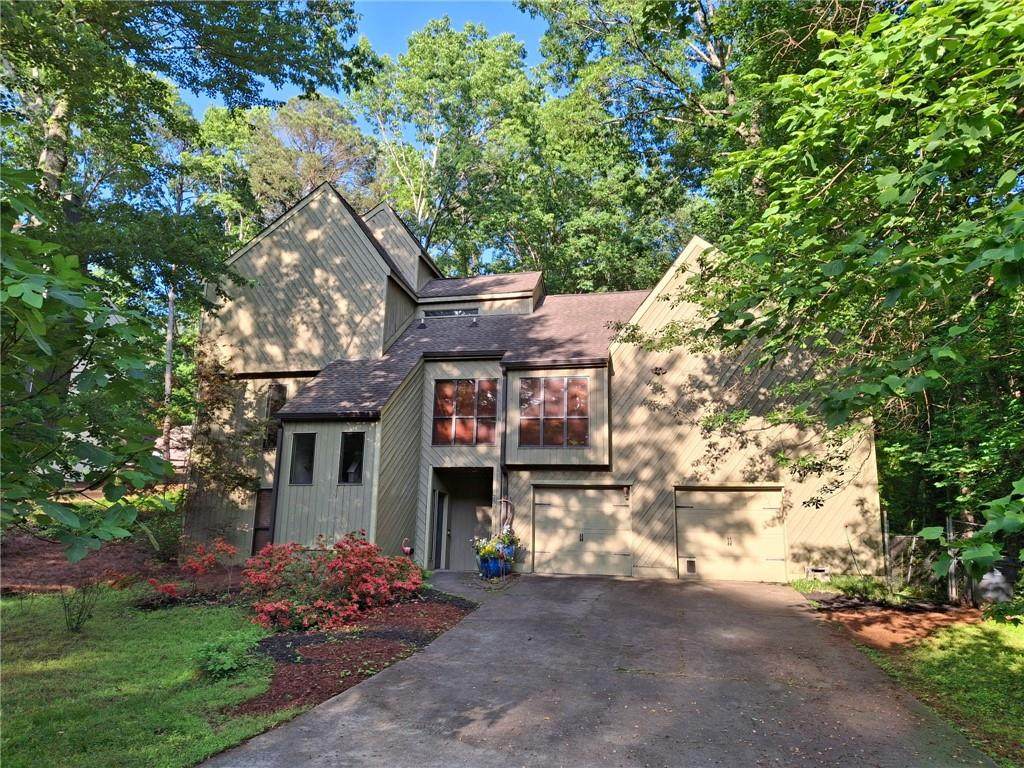 2505 Oakrill Road - Photo 1
